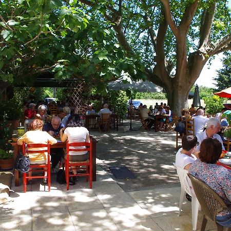 Mas Des Vertes Rives Acomodação com café da manhã Châteauneuf-de-Gadagne Exterior foto