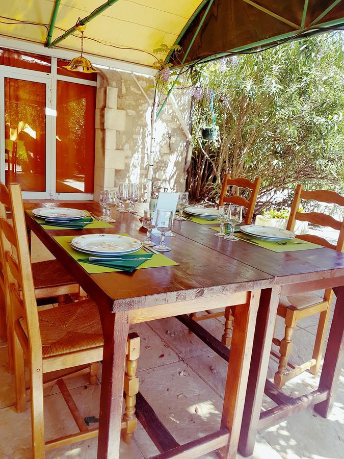Mas Des Vertes Rives Acomodação com café da manhã Châteauneuf-de-Gadagne Exterior foto
